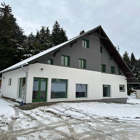 Hotel Madarasi Sportbazis Capilnita Esterno foto